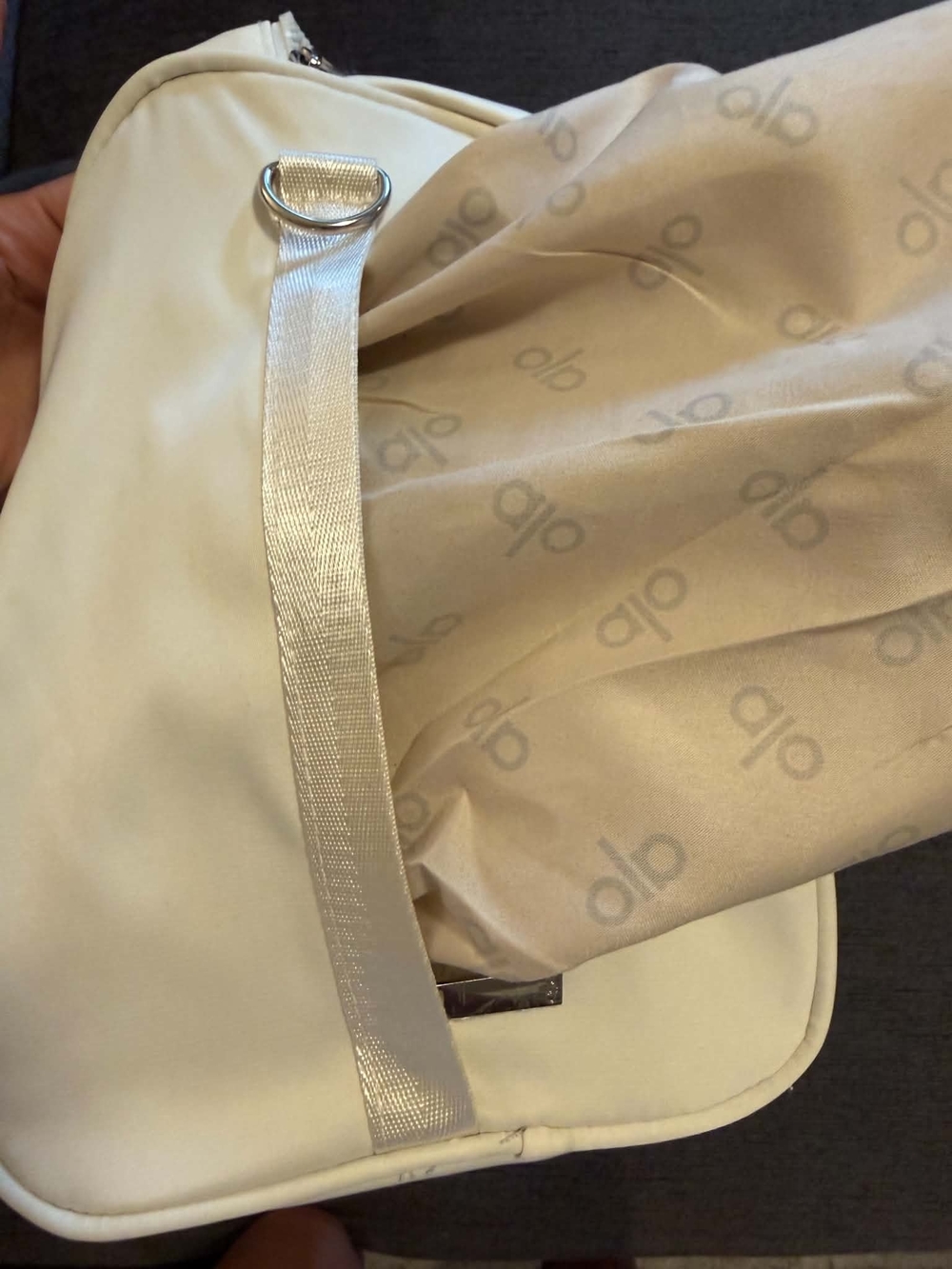 Alo Cream Duffel Bag with Medium Size Removable Strap and Side Zip Compartment - Picture 8 of 9